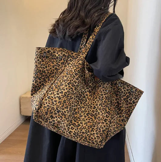 Leopard Print Canvas Tote Bag – Trendy, Spacious & Durable